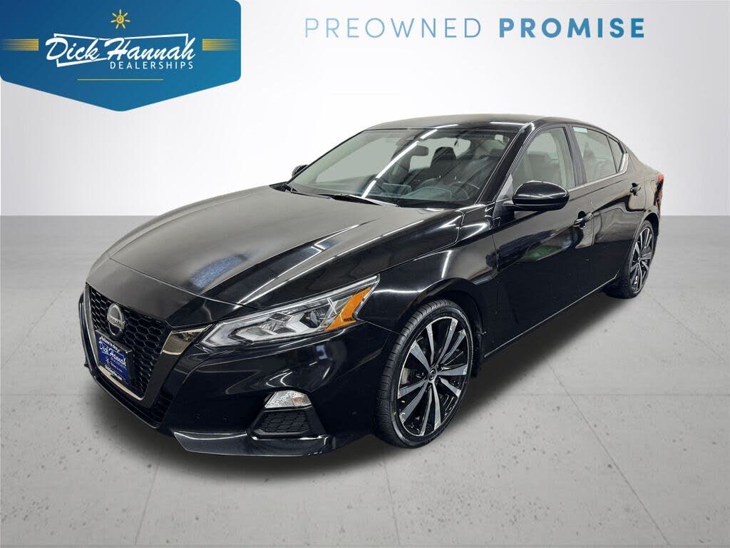 2022 Nissan Altima 2.5 SR FWD