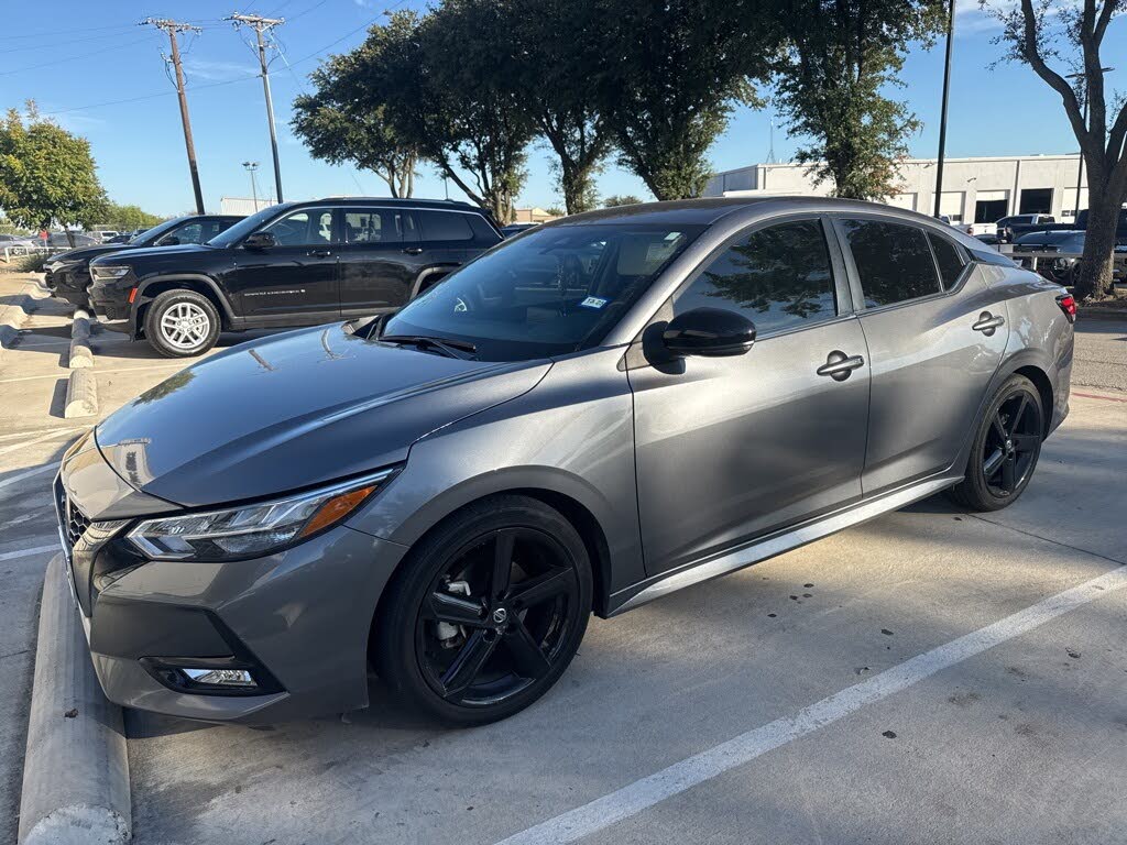 2023 Nissan Sentra SR FWD