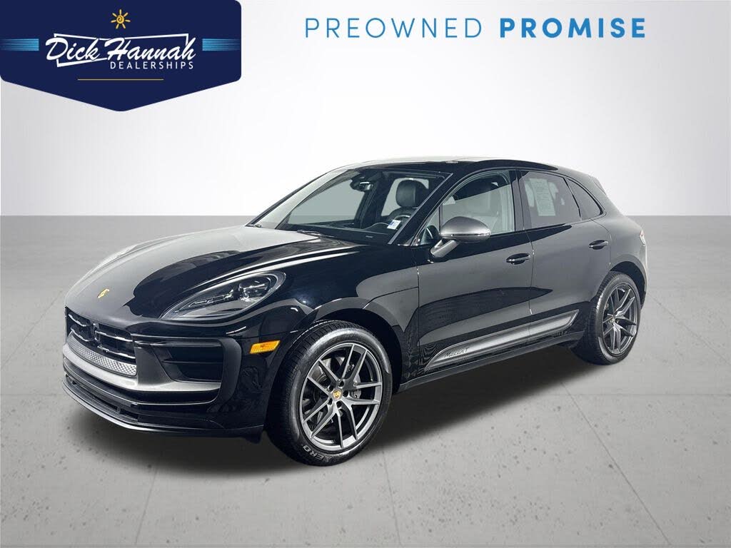 2024 Porsche Macan T AWD