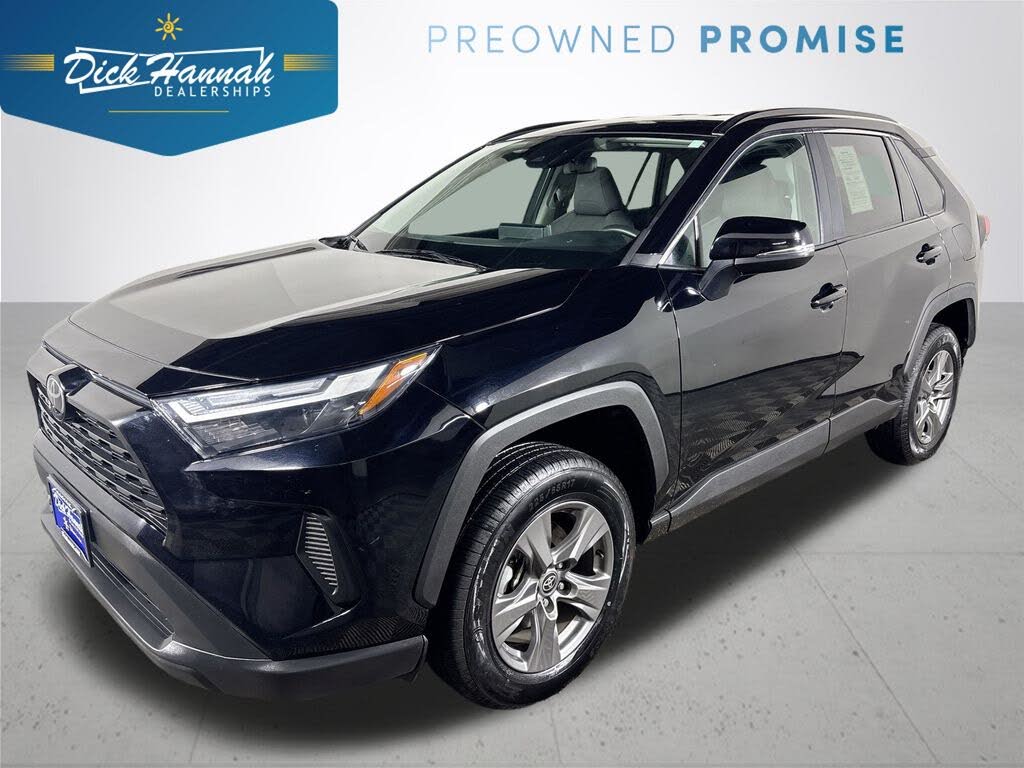 2024 Toyota RAV4 XLE AWD