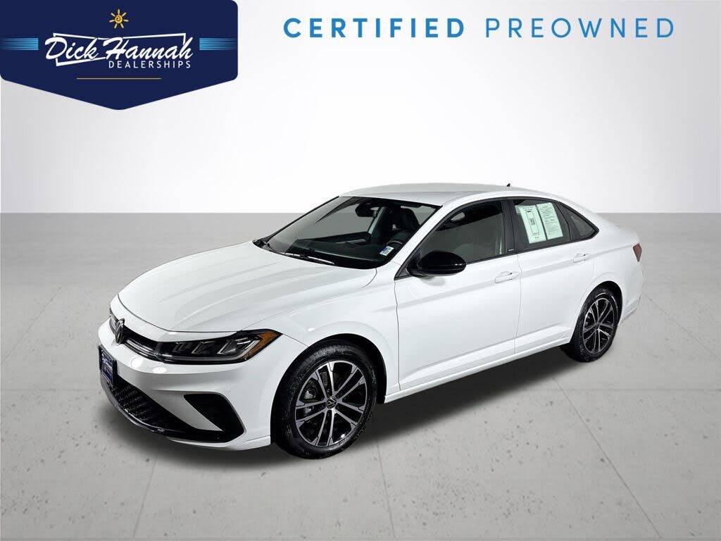 2025 Volkswagen Jetta Sport FWD