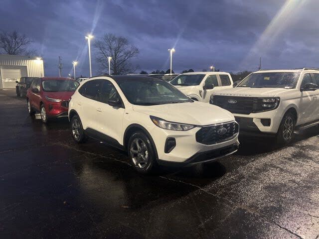 2026 Ford Escape ST-Line FWD