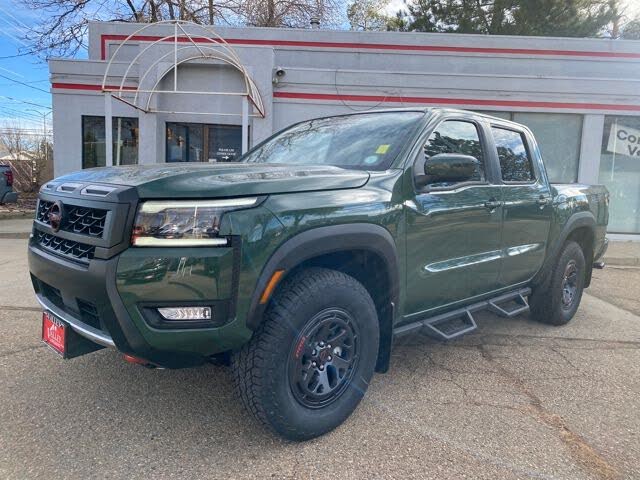 2026 Nissan Frontier PRO-4X Crew Cab 4WD