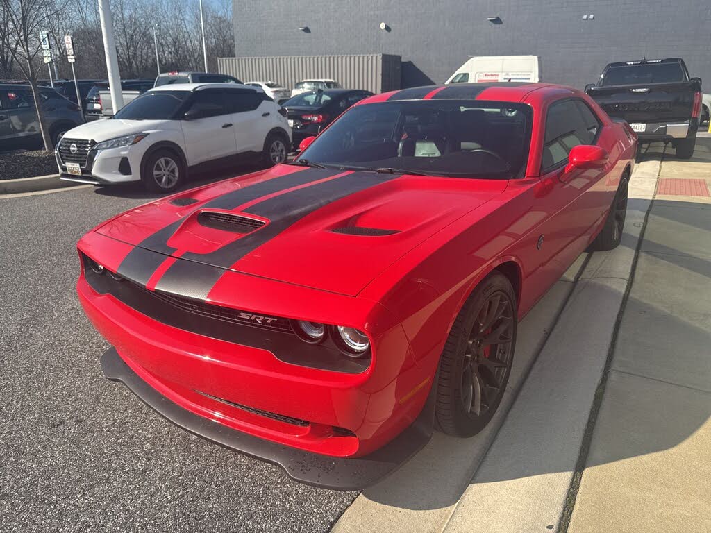 2016 Dodge Challenger SRT Hellcat RWD