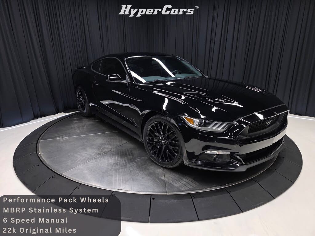 2017 Ford Mustang GT Coupe RWD
