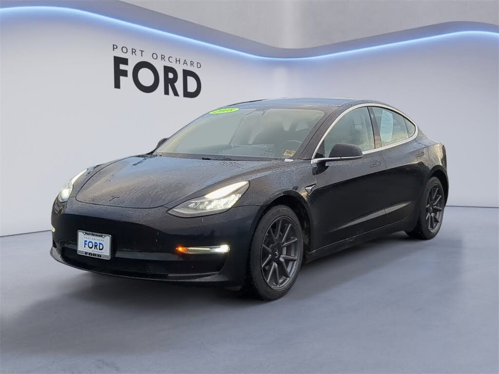 2019 Tesla Model 3 Mid Range RWD