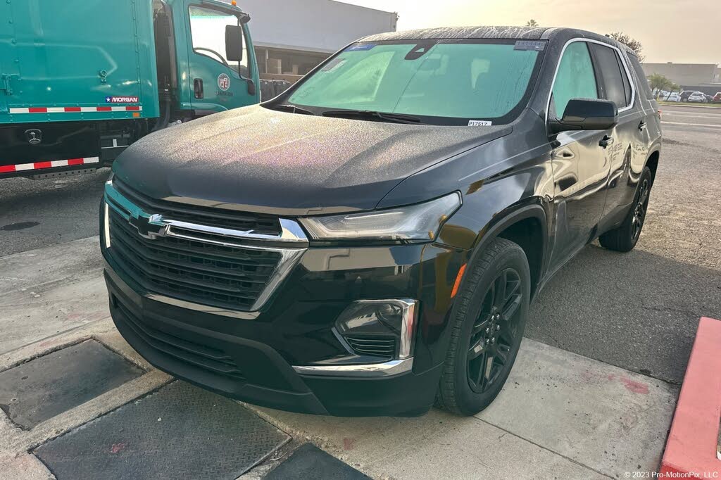 2022 Chevrolet Traverse LS FWD