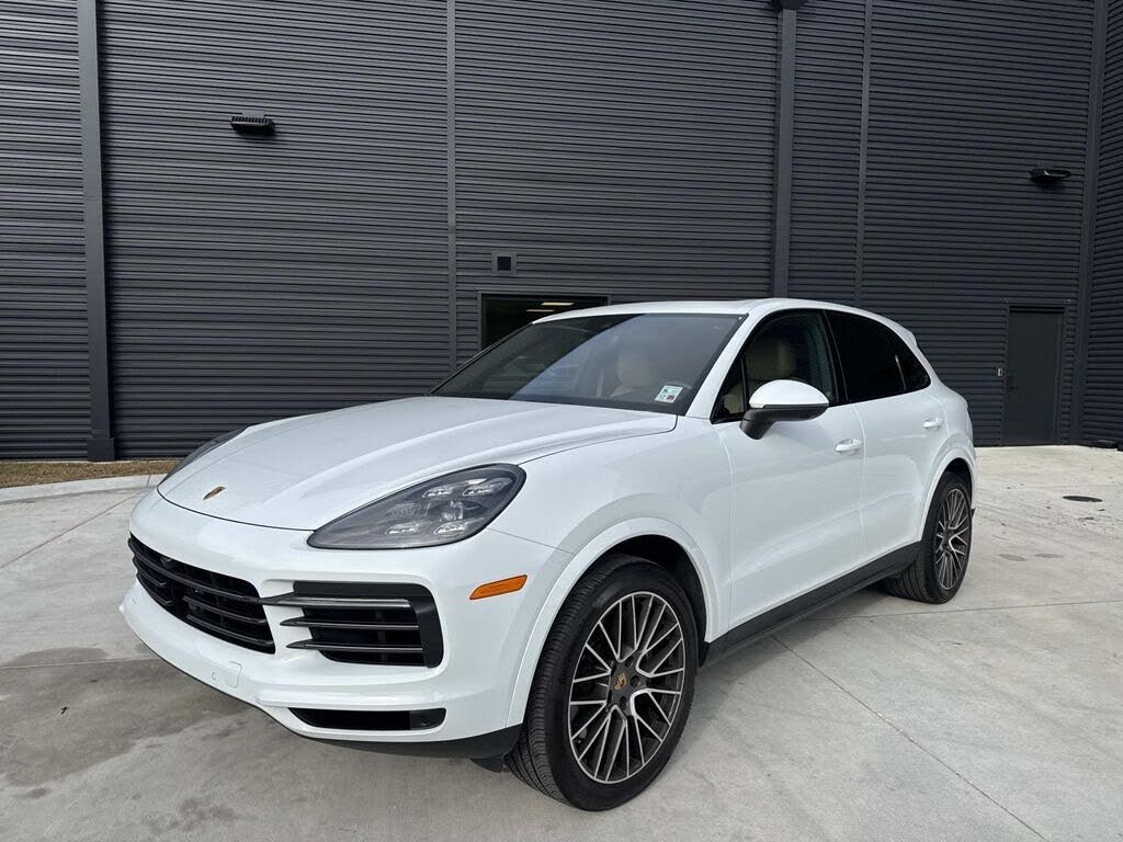 2022 Porsche Cayenne Platinum Edition AWD