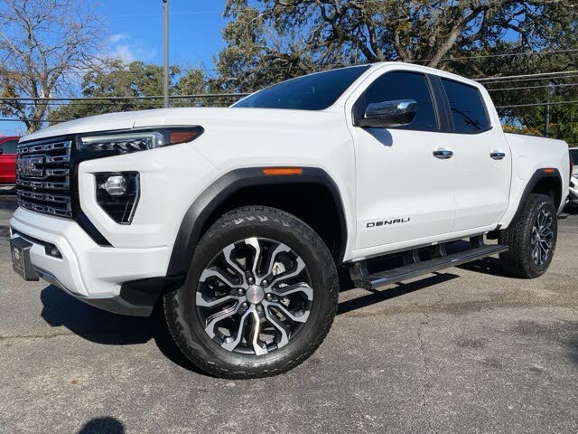 2024 GMC Canyon Denali Crew Cab 4WD