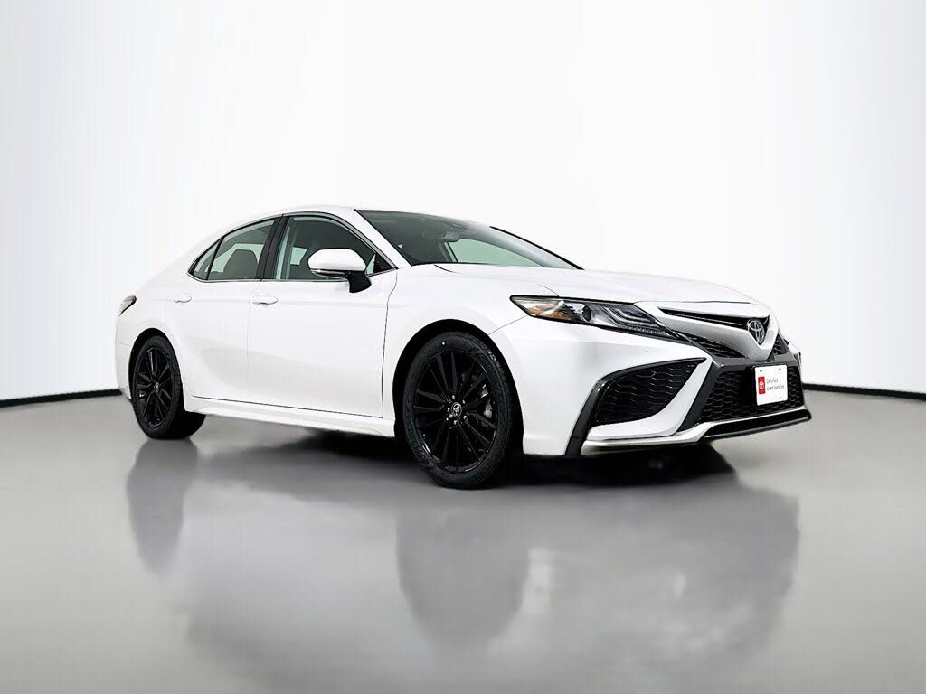 2024 Toyota Camry XSE FWD