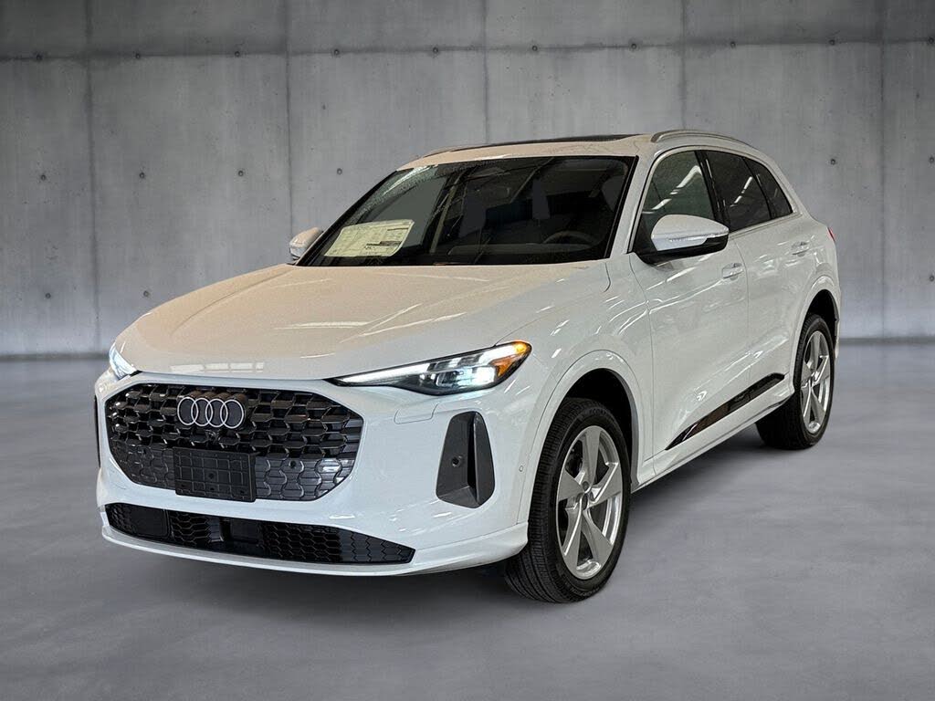 2025 Audi Q5 quattro Premium Plus 40 TFSI