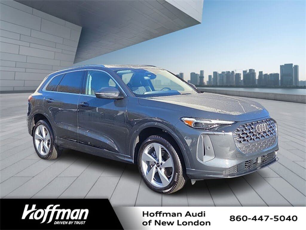 2025 Audi Q5 quattro Premium Plus 40 TFSI