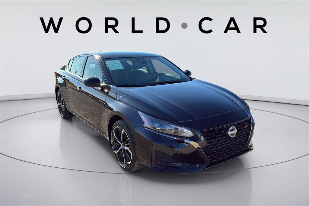 2025 Nissan Altima 2.5 SR FWD