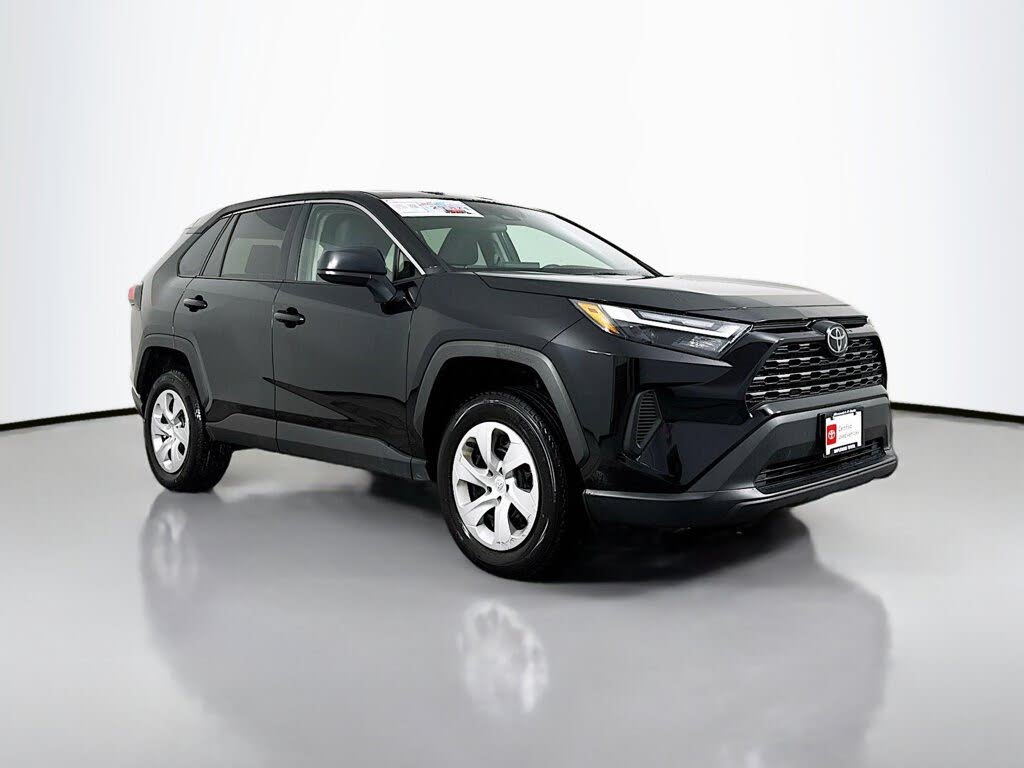 2025 Toyota RAV4 LE AWD