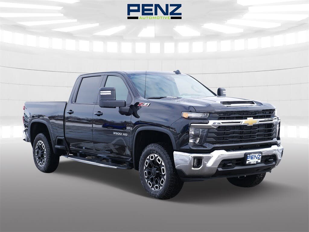 2026 Chevrolet Silverado 3500HD LT Crew Cab 4WD