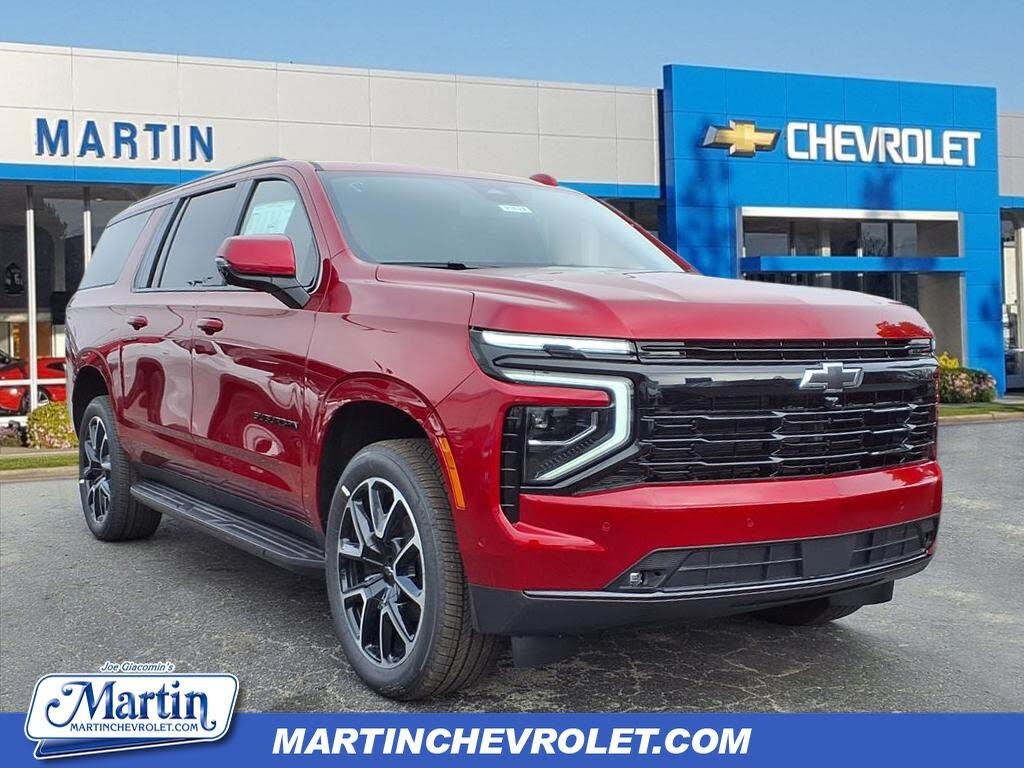 2026 Chevrolet Suburban RST 4WD