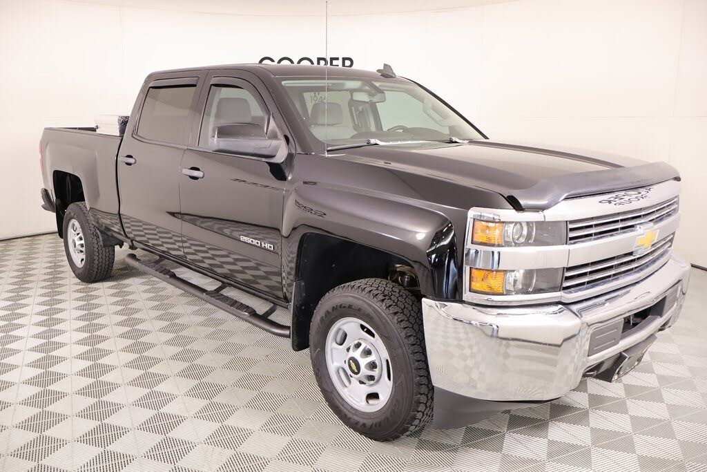 2016 Chevrolet Silverado 2500HD Work Truck Crew Cab 4WD