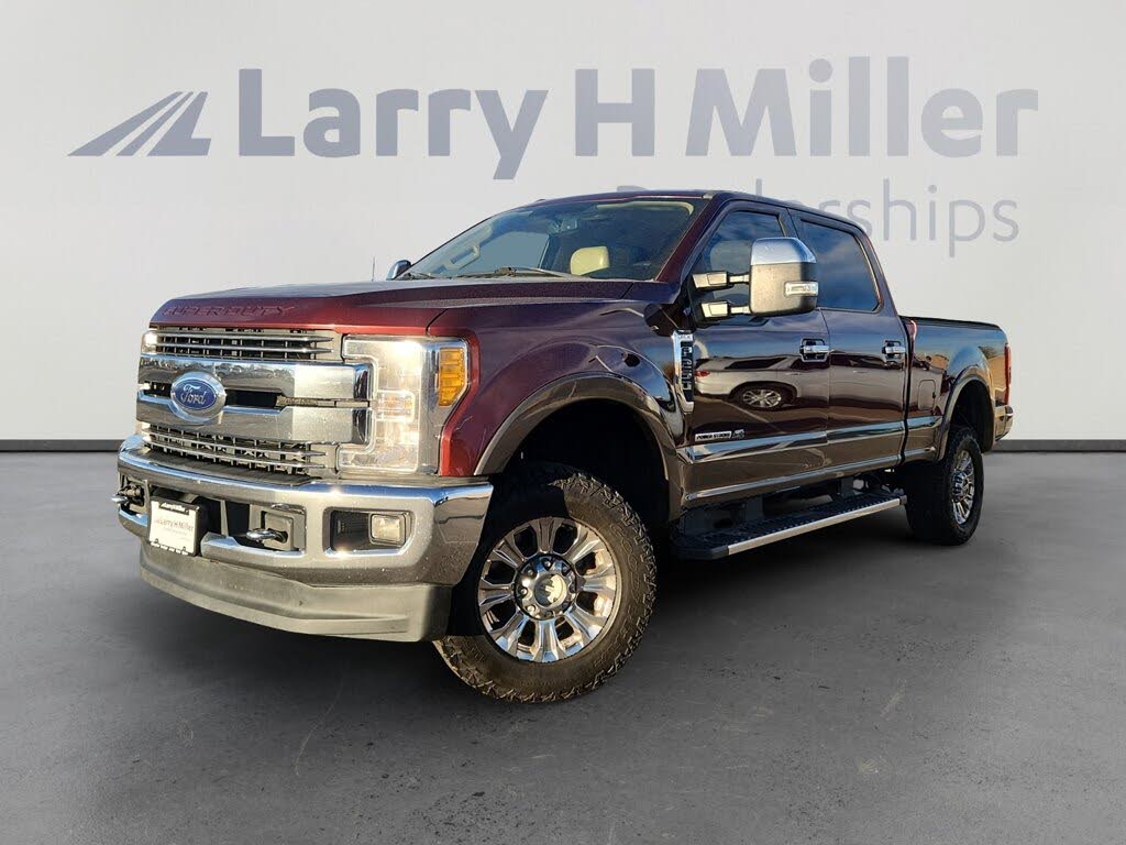 2017 Ford F-250 Super Duty Lariat Crew Cab 4WD