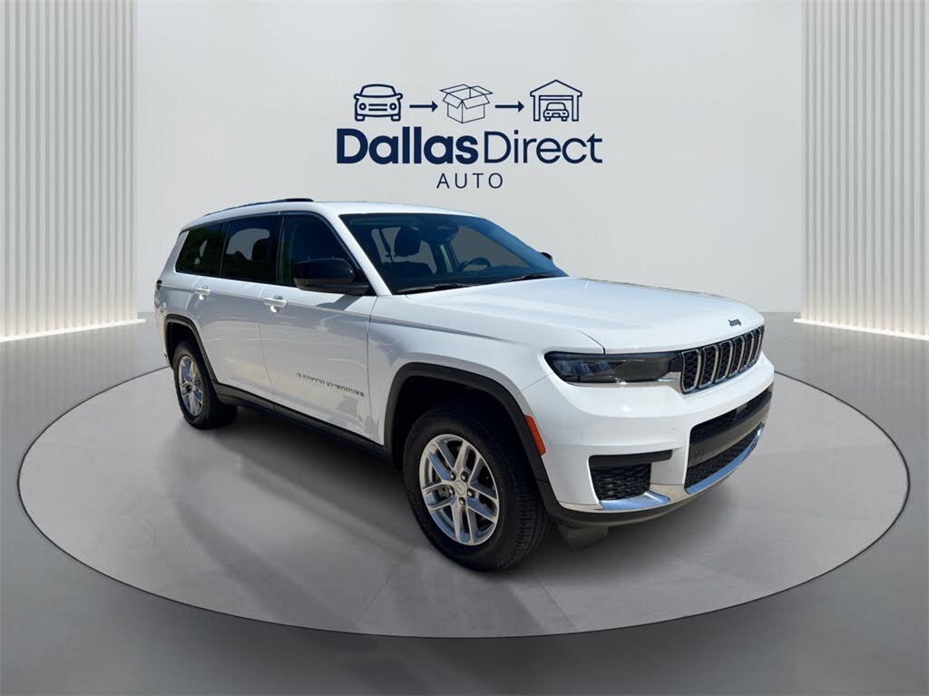 2022 Jeep Grand Cherokee L Laredo 4WD