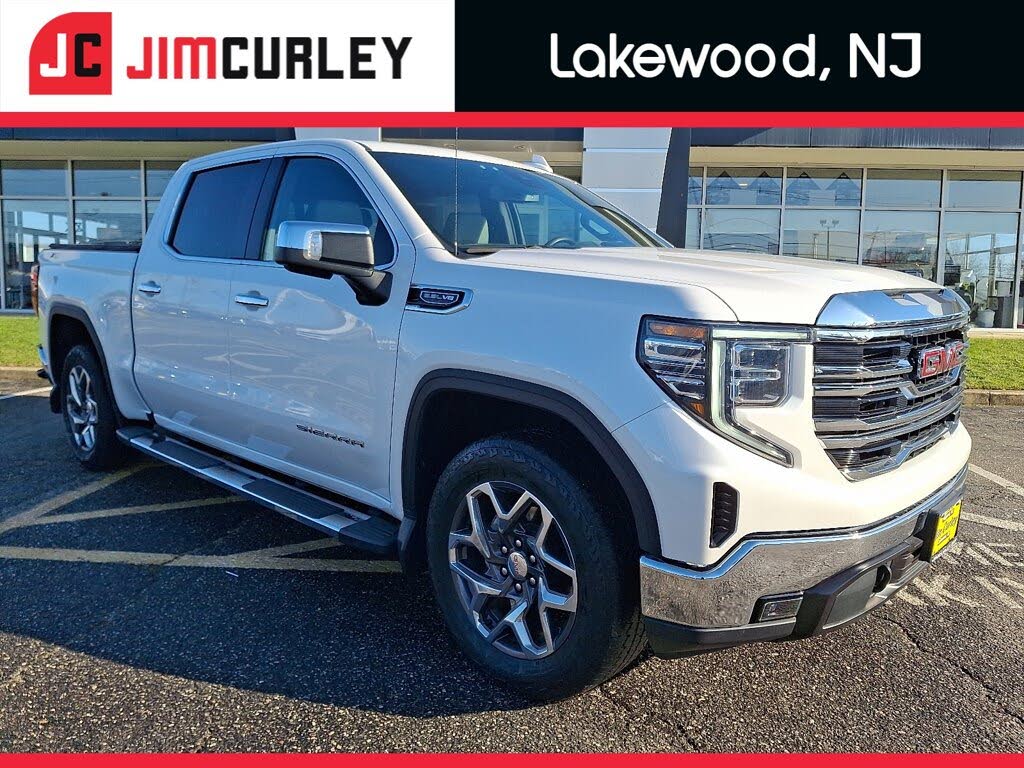 2023 GMC Sierra 1500 SLT Crew Cab 4WD