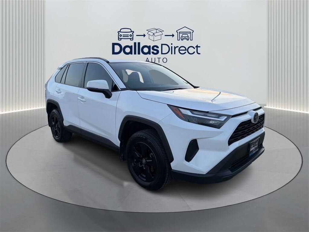 2023 Toyota RAV4 XLE FWD