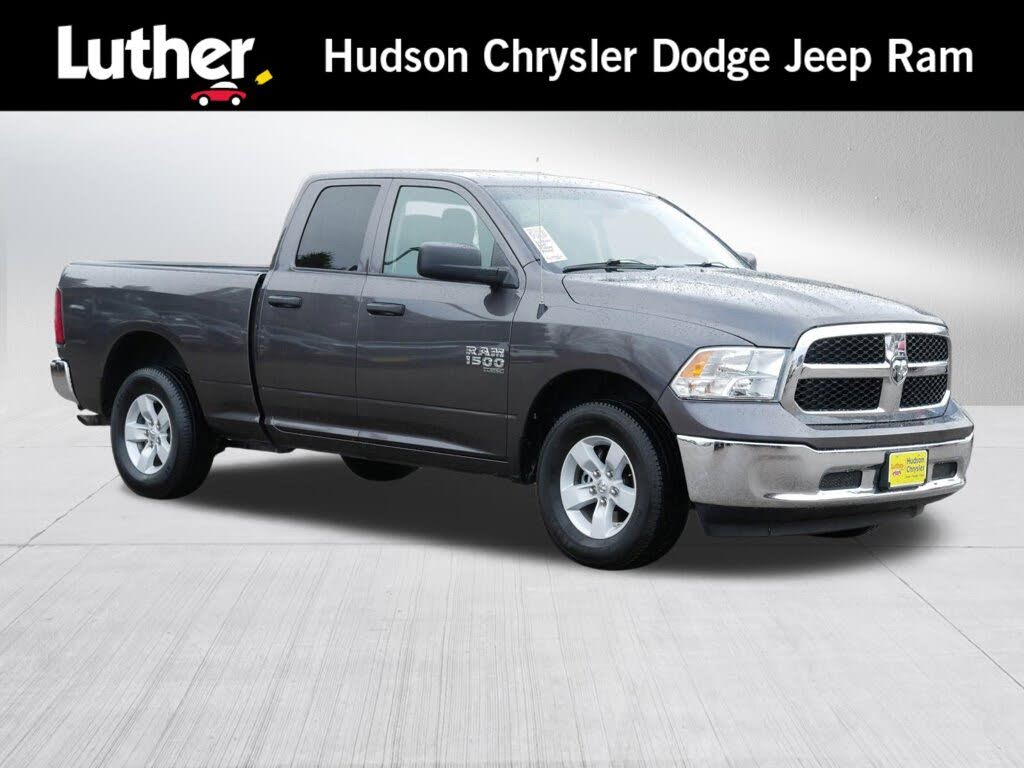 2024 RAM 1500 Classic SLT Quad Cab 4WD