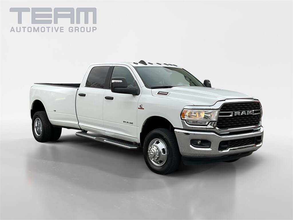 2024 RAM 3500 Big Horn Crew Cab LB DRW 4WD