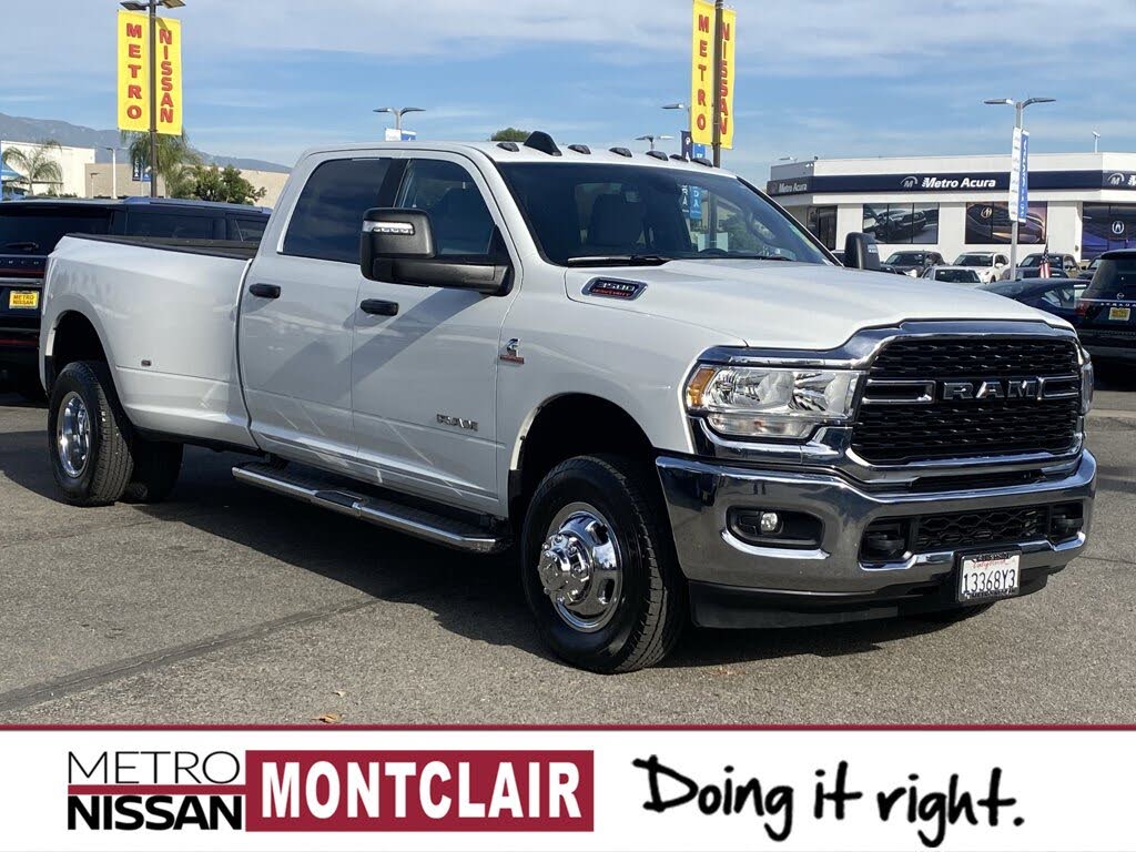 2024 RAM 3500 Big Horn Crew Cab LB DRW 4WD