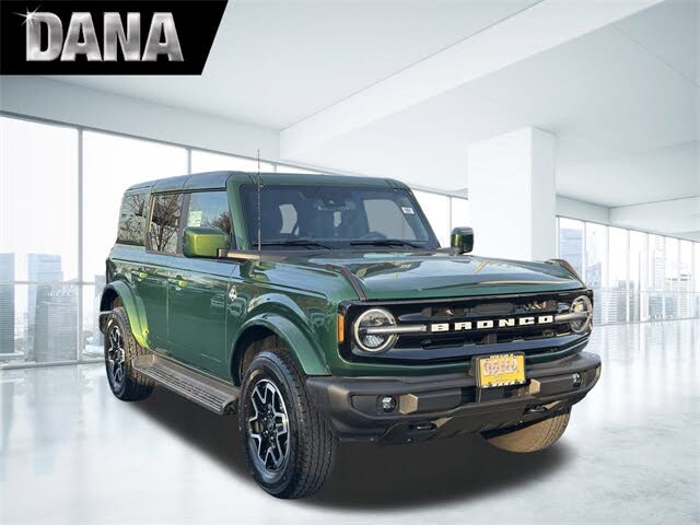 2025 Ford Bronco Outer Banks 4-Door 4WD
