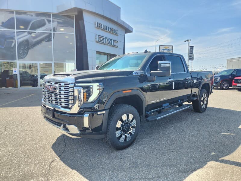 2025 GMC Sierra 3500HD Denali Crew Cab 4WD