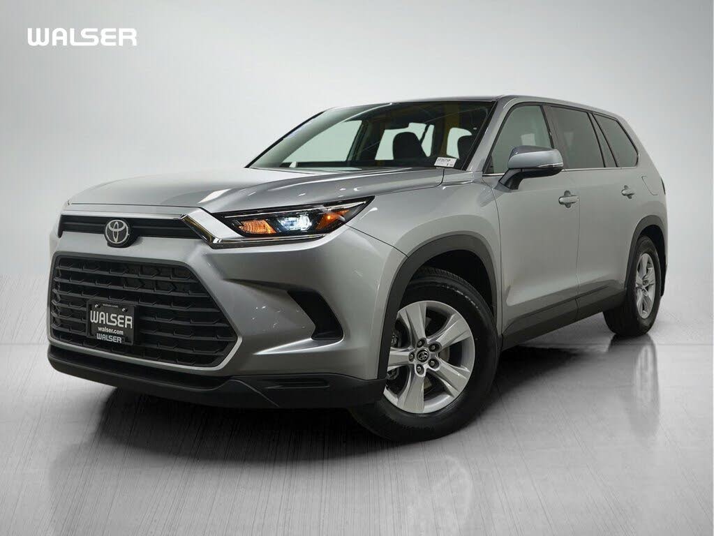 2025 Toyota Grand Highlander LE FWD
