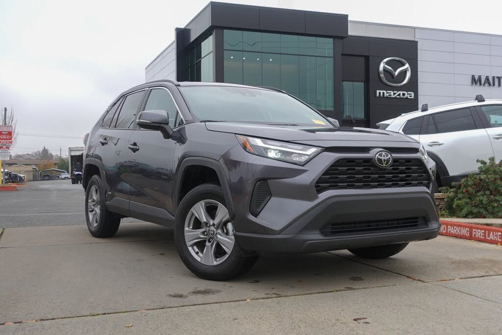 2025 Toyota RAV4 Hybrid XLE AWD