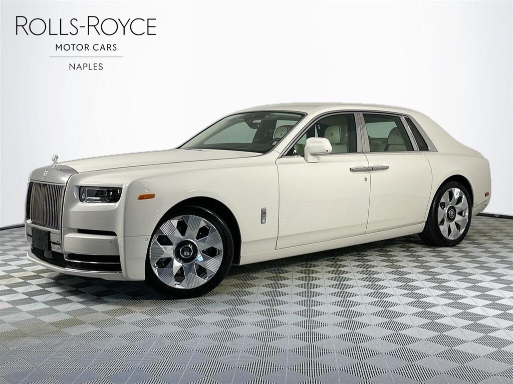 2026 Rolls-Royce Phantom RWD
