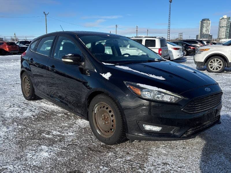 2015 Ford Focus SE Hatchback