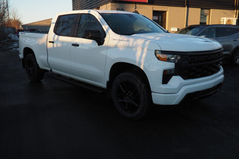 2023 Chevrolet Silverado 1500 Custom Crew Cab 4WD