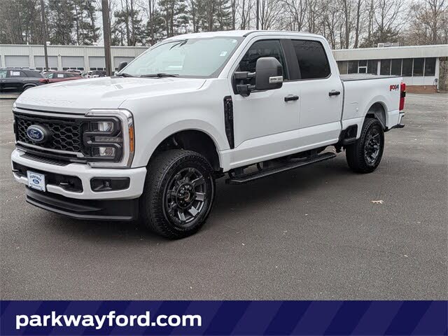 2023 Ford F-250 Super Duty XL Crew Cab 4WD