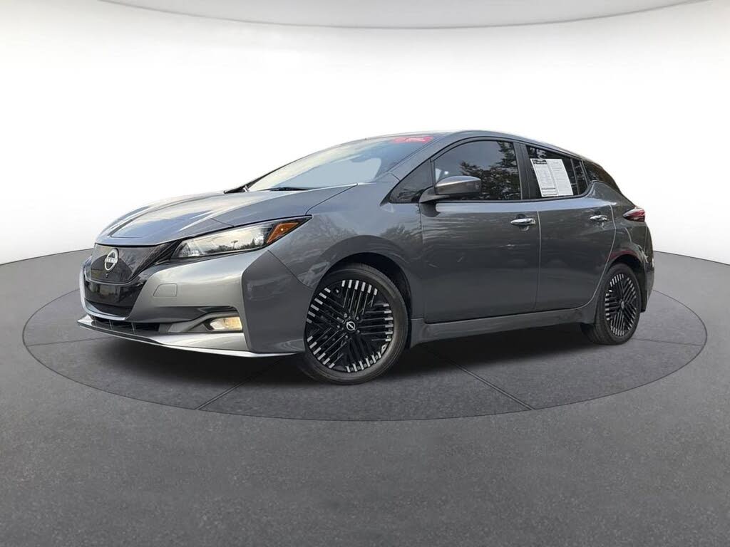 2023 Nissan LEAF SV Plus FWD