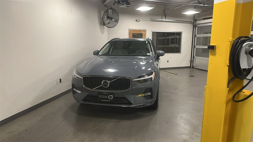 2023 Volvo XC60 B5 Core AWD