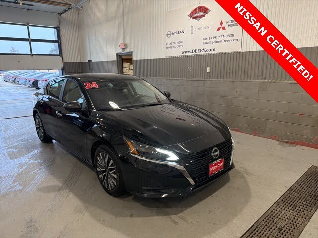 2024 Nissan Altima 2.5 SV FWD