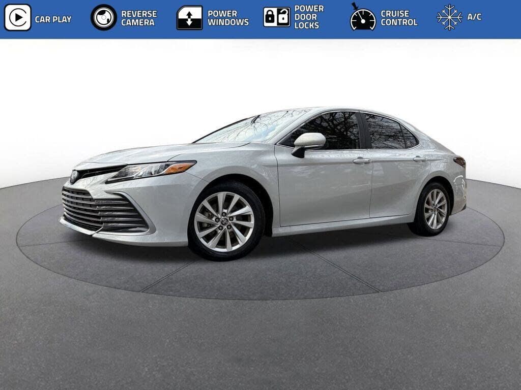 2024 Toyota Camry LE FWD