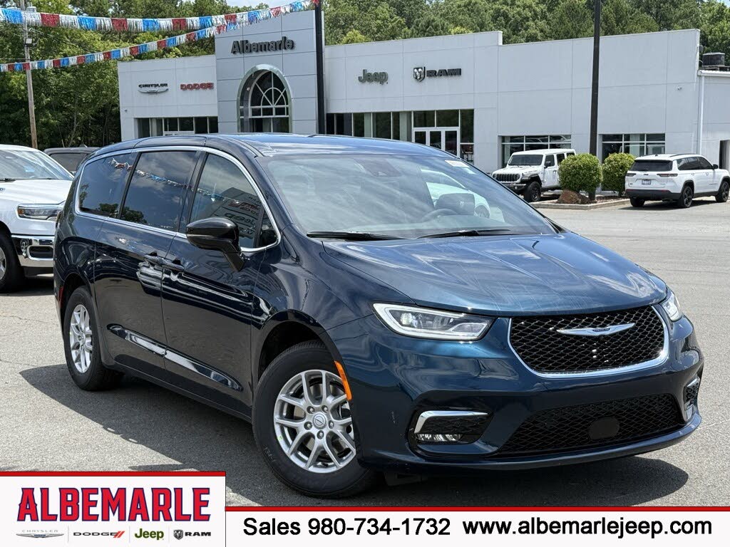 2025 Chrysler Pacifica Select FWD