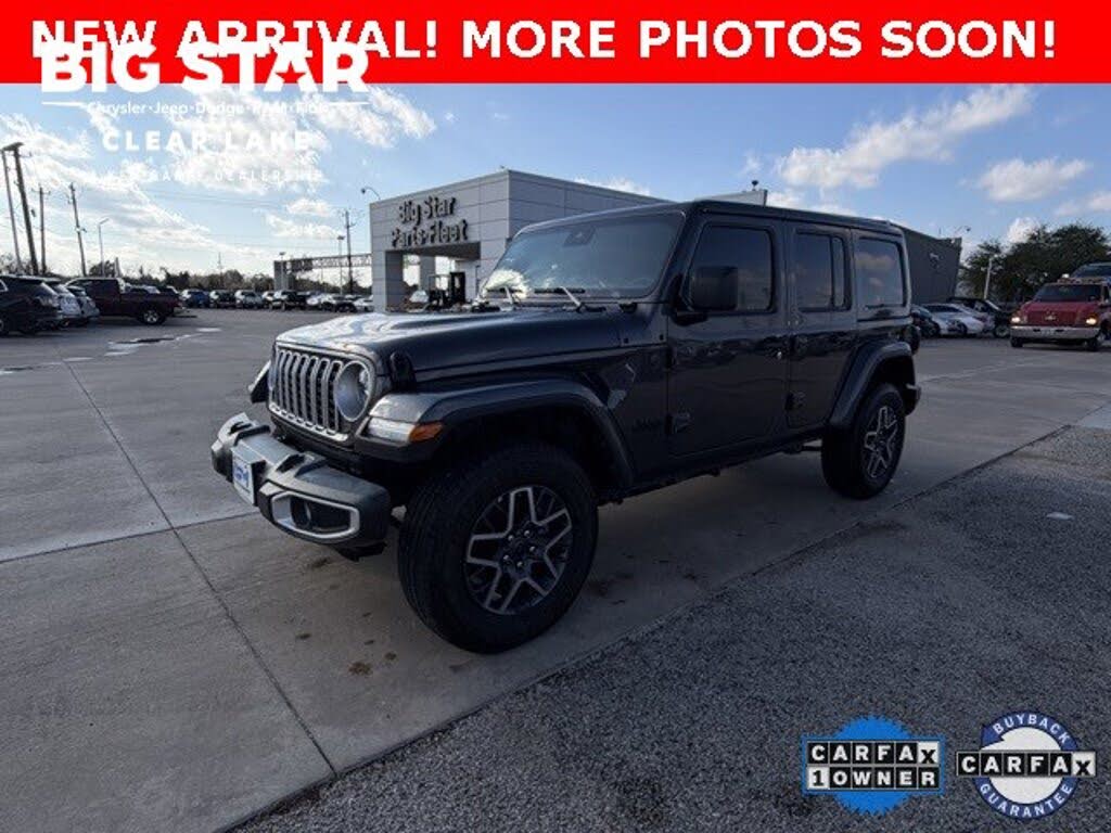 2025 Jeep Wrangler Sahara 4-Door 4WD