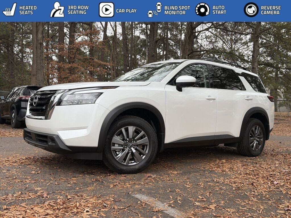 2025 Nissan Pathfinder SV FWD