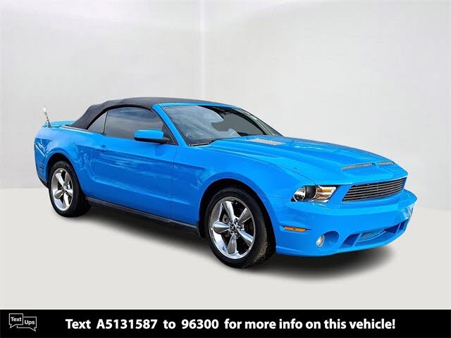 2010 Ford Mustang V6 Convertible RWD
