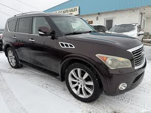 INFINITI QX56 4WD
