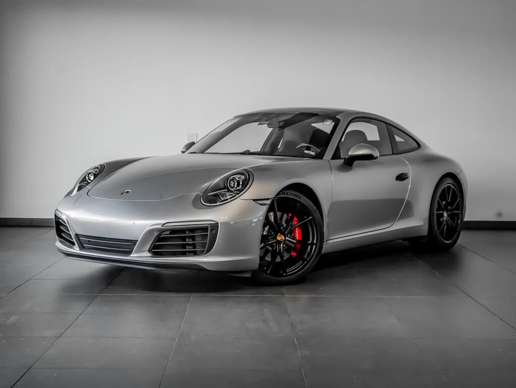 2018 Porsche 911 Carrera S Coupe RWD