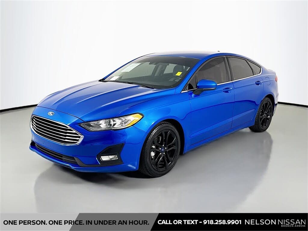 2020 Ford Fusion SE FWD
