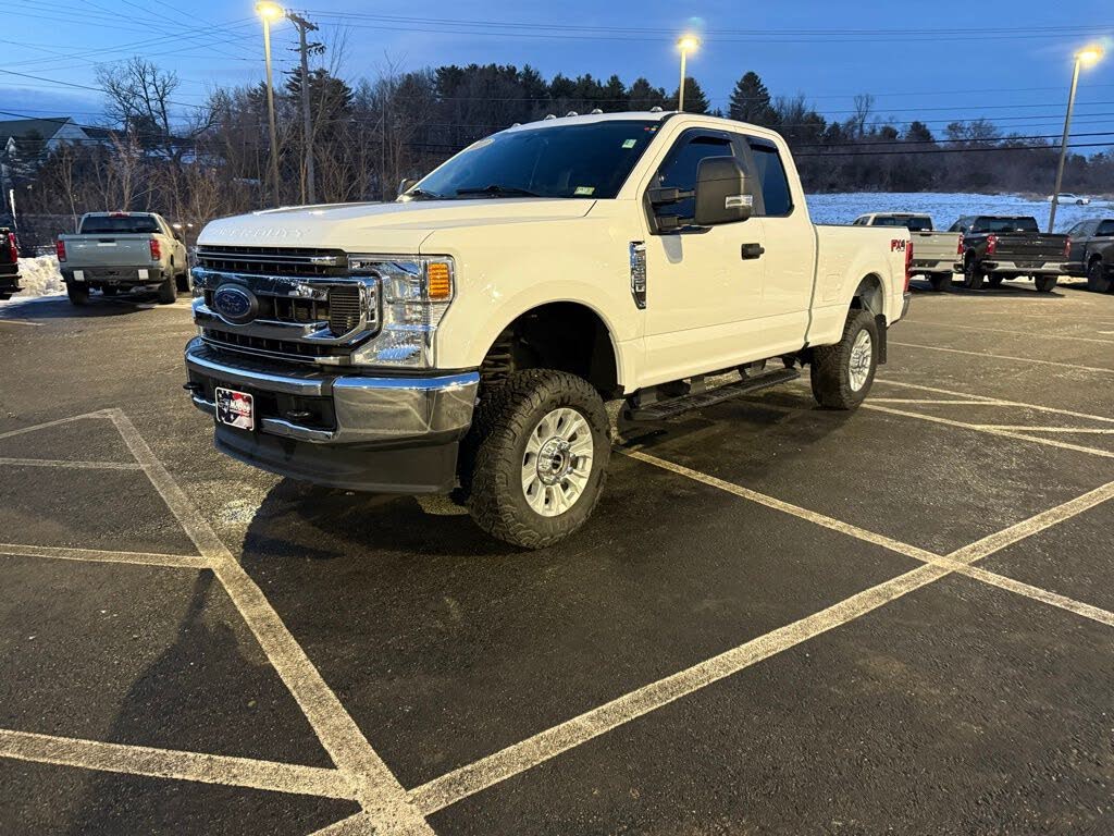 2022 Ford F-350 Super Duty XL SuperCab 4WD