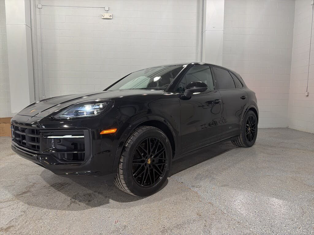2024 Porsche Cayenne AWD