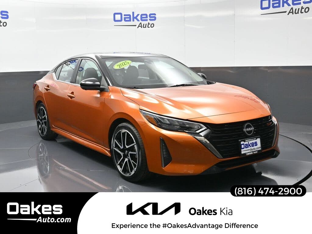 2025 Nissan Sentra SR FWD